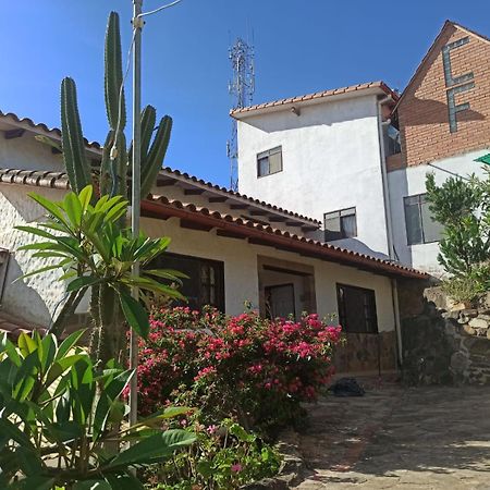 Fonda Amboro Hotel Samaipata Ngoại thất bức ảnh