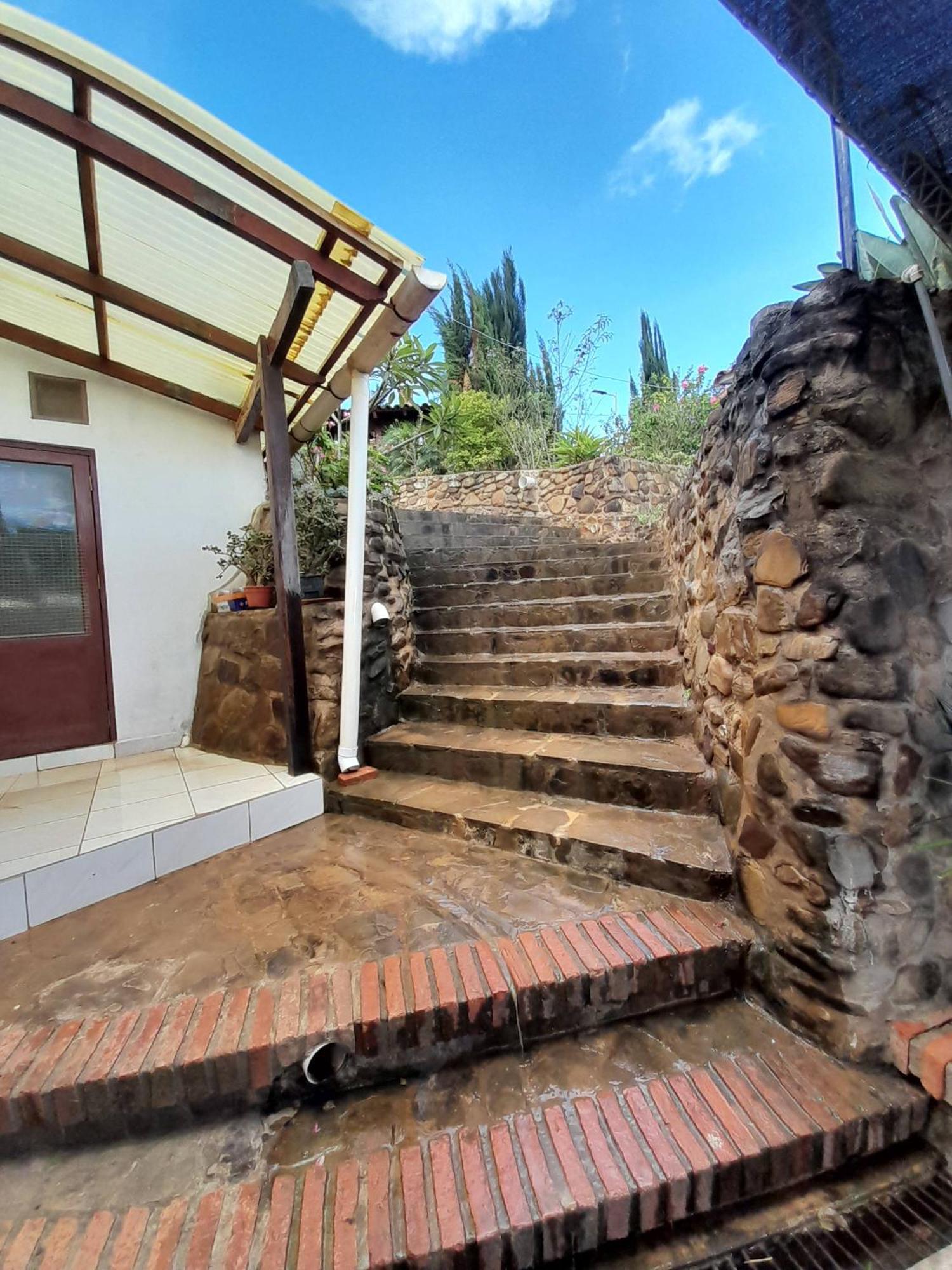 Fonda Amboro Hotel Samaipata Ngoại thất bức ảnh