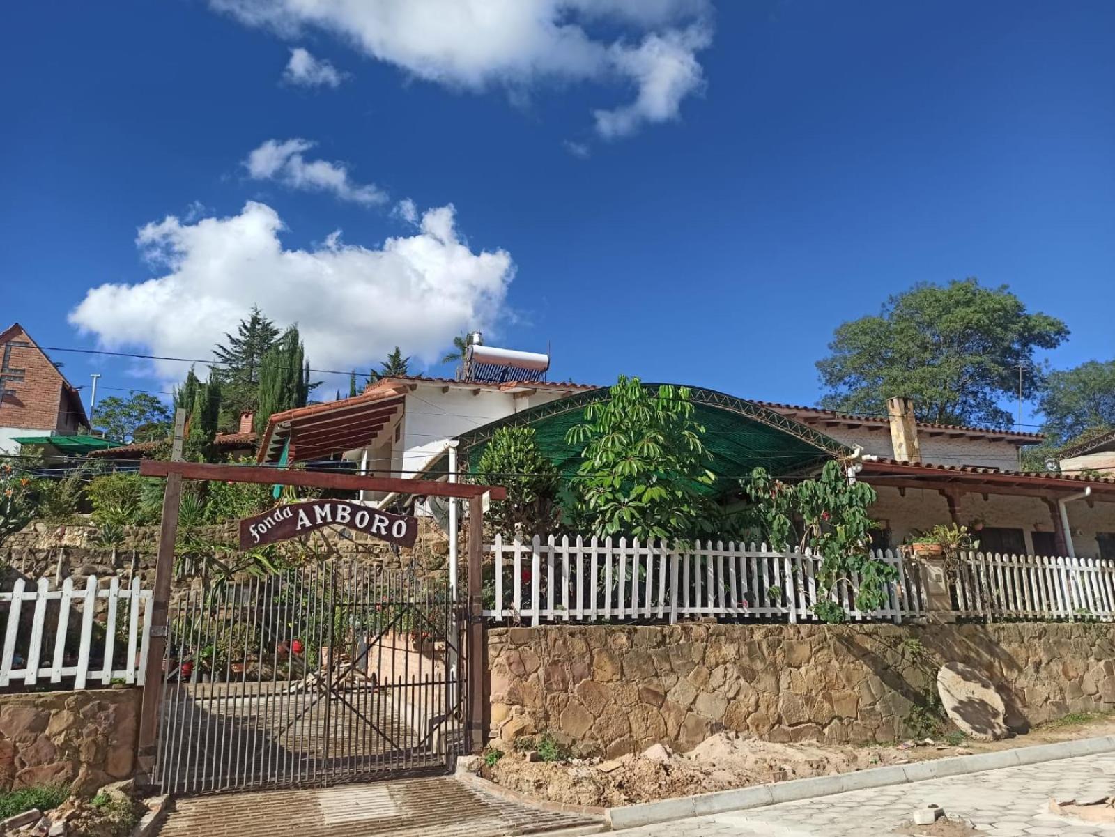 Fonda Amboro Hotel Samaipata Ngoại thất bức ảnh
